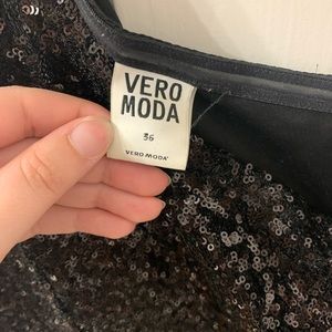 Sparkly one arm dress